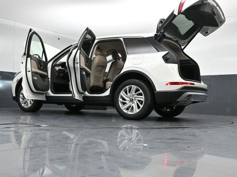 Used 2023 Lincoln Corsair AWD image 52