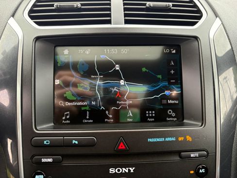 Used 2019 Ford Explorer Limited AWD/4WD image 18