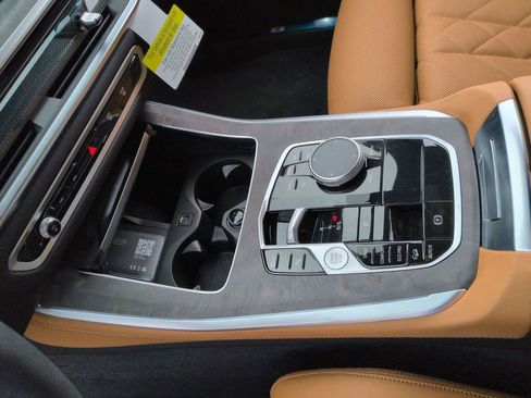 New 2026 BMW X5 xDrive40i AWD/4WD image 14