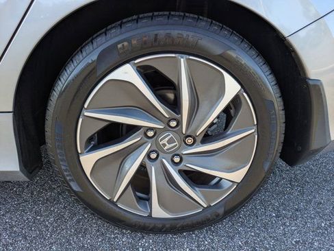 Certified 2019 Honda Insight Touring image 12