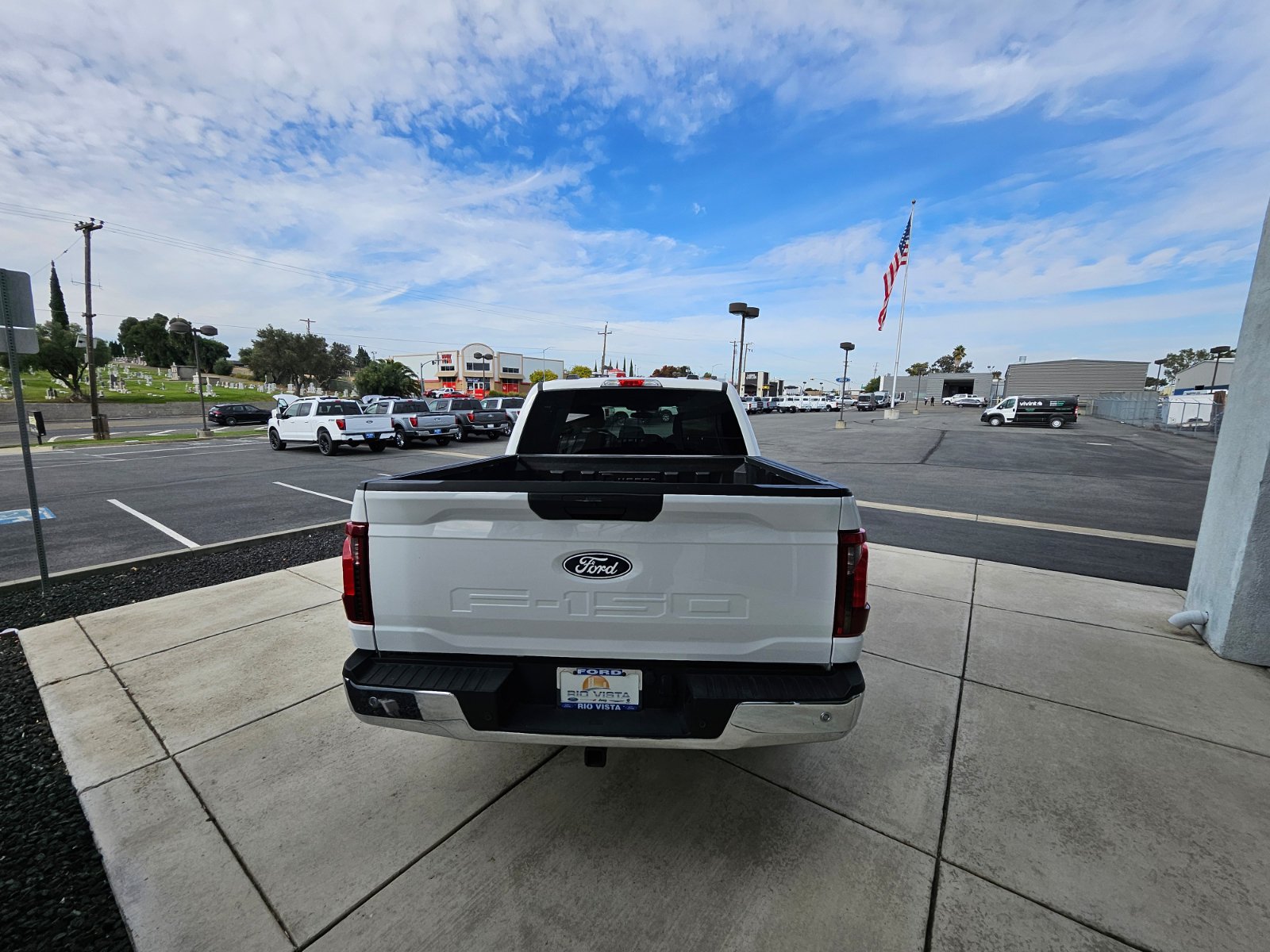 Used 2025 Ford F150 XLT w/ Equipment Group 301A Standard RWD image 9