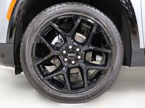 Certified 2024 Chevrolet Traverse RS w/ LPO, Floor Liner Package AWD/4WD image 22