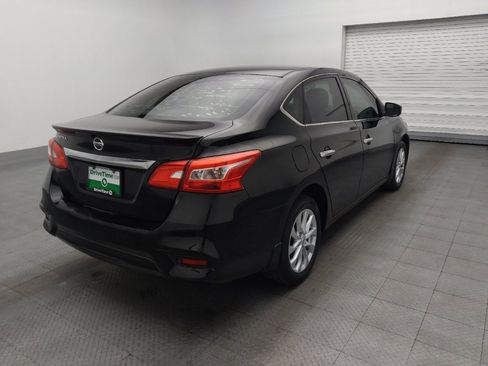 Used 2017 Nissan Sentra S w/ S Style Package FWD image 9