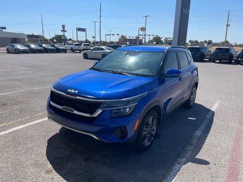 Used 2023 Kia Seltos S FWD image 1