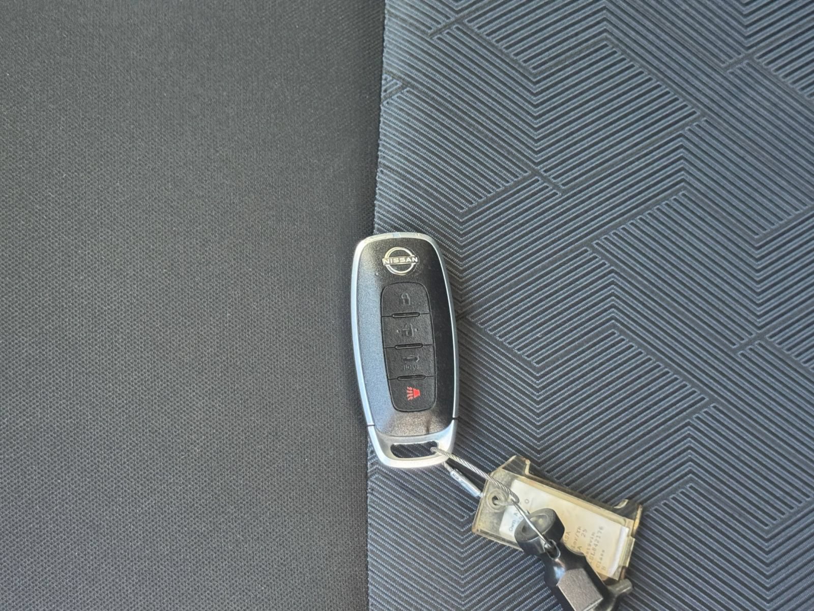 Used 2025 Nissan Versa SV FWD image 20