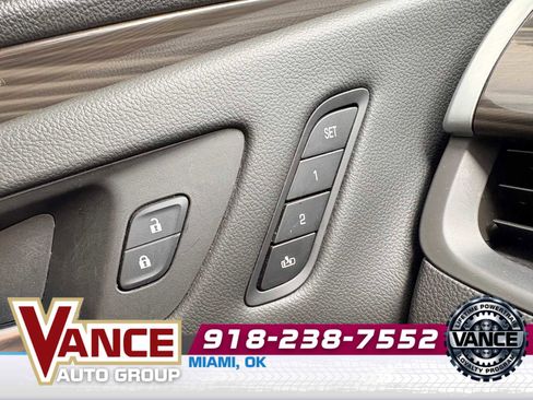 Used 2020 Buick Envision Premium w/ Driver Confidence Package AWD/4WD image 31