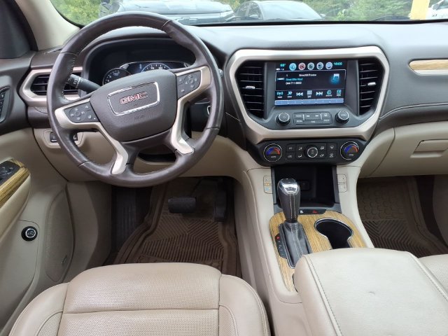 Used 2019 GMC Acadia Denali w/ Technology Package AWD/4WD image 5