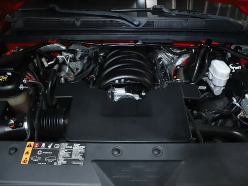 Used 2018 Chevrolet Silverado 1500 LTZ Z71 AWD/4WD image 37