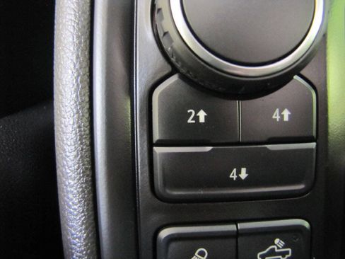 Used 2024 Chevrolet Silverado 2500 Custom w/ Custom Value Package image 42