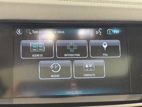 Used 2018 Buick Regal Essence w/ Driver Confidence Package #1 AWD/4WD image 13