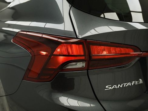 Used 2023 Hyundai Santa Fe SE image 10