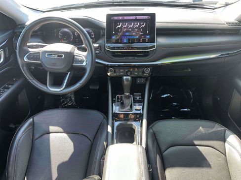 Used 2022 Jeep Compass Trailhawk w/ Trailhawk Elite Group image 12