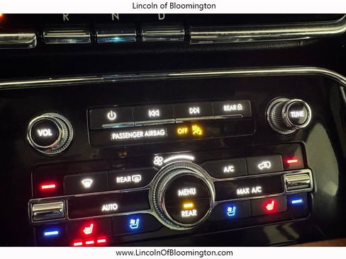 Used 2019 Lincoln Navigator L Reserve image 72