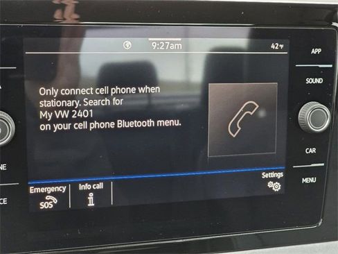 New 2025 Volkswagen Jetta SE FWD image 4