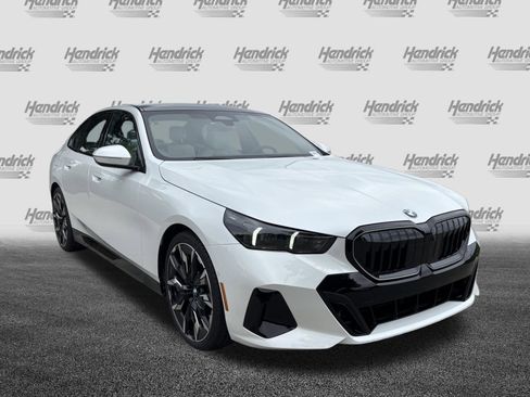 Certified 2026 BMW 530i w/ M Sport Package RWD image 2