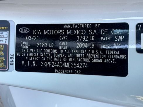 Used 2021 Kia Forte LXS FWD image 18