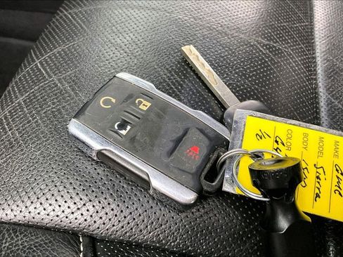 Used 2018 GMC Sierra 1500 SLT image 11