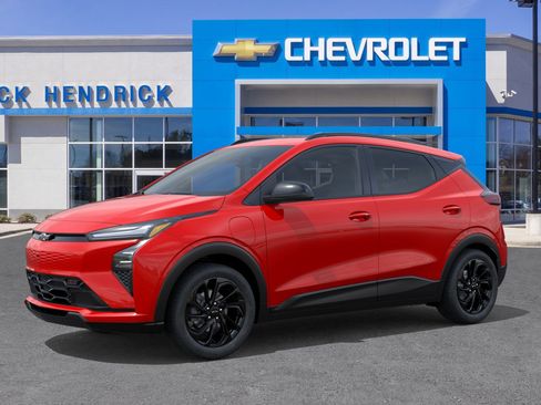 New 2027 Chevrolet Bolt RS w/ Technology Package FWD image 3