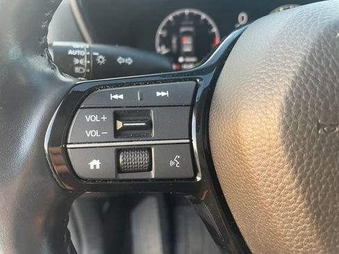 Used 2024 Honda CR-V EX-L image 17