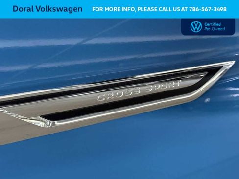 Used 2025 Volkswagen Atlas Cross Sport SE w/ Black Wheel Package image 10