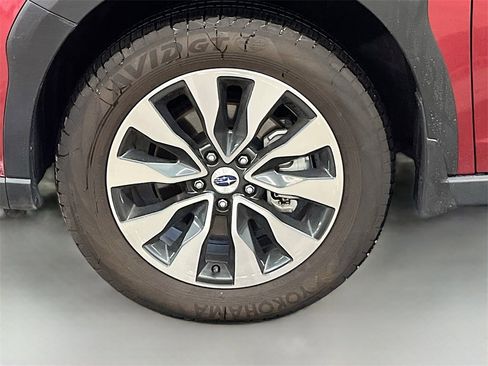 Used 2024 Subaru Outback Limited image 34