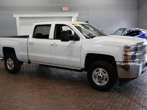Used 2019 Chevrolet Silverado 2500 LT AWD/4WD image 23