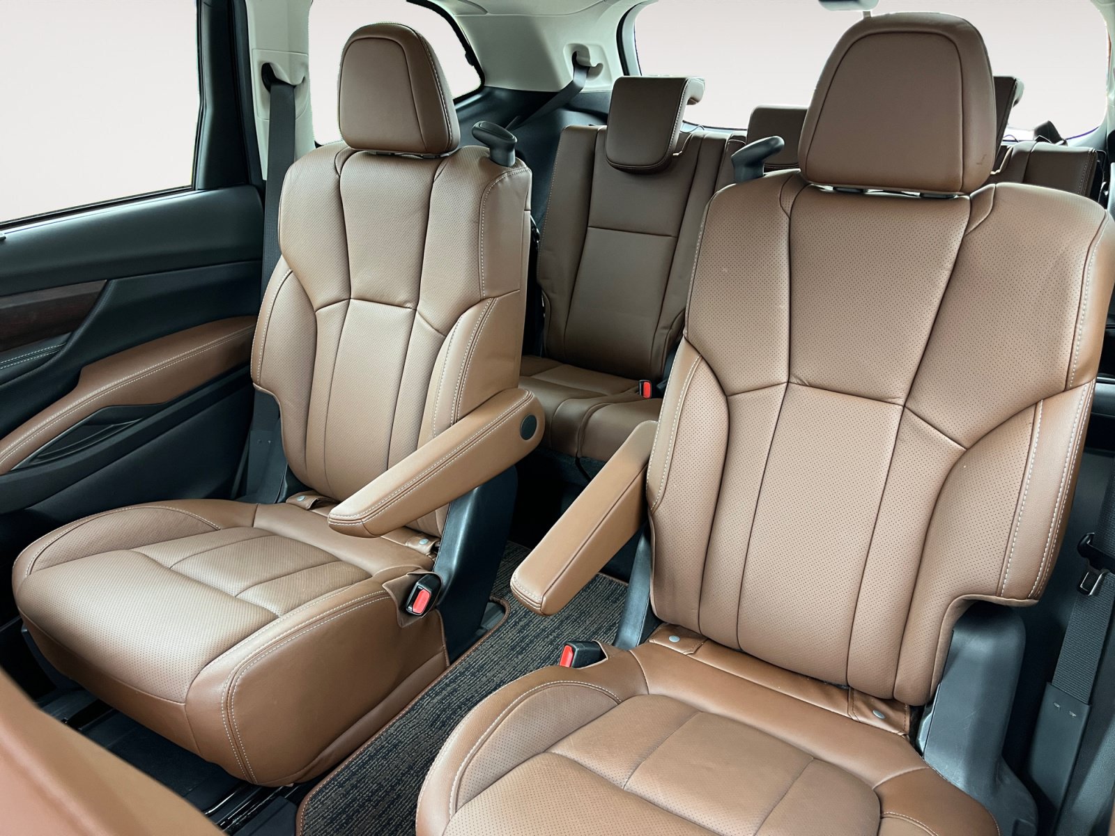 Certified 2023 Subaru Ascent Touring AWD/4WD image 16