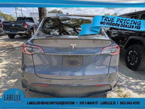 Used 2023 Tesla Model Y Performance AWD/4WD image 4