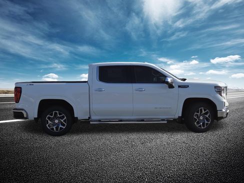 New 2026 GMC Sierra 1500 SLT w/ SLT Premium Plus Package AWD/4WD image 24