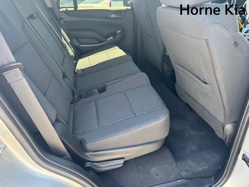 Used 2019 Chevrolet Tahoe LS AWD/4WD image 28
