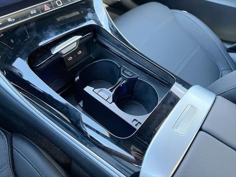 Used 2026 Mercedes-Benz C 300 4MATIC Sedan image 16