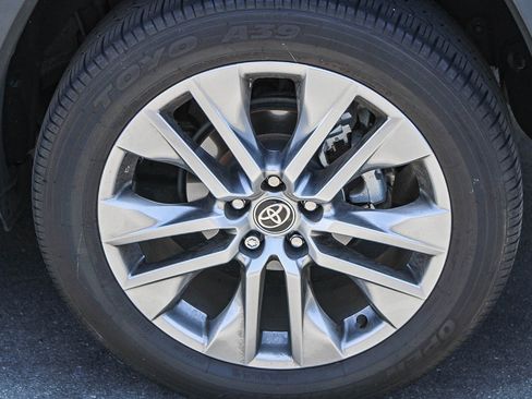 Used 2023 Toyota RAV4 XLE Premium FWD image 11