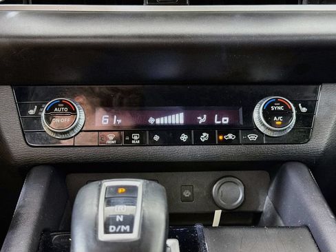 Used 2024 Mitsubishi Outlander SE Black Edition AWD/4WD image 18