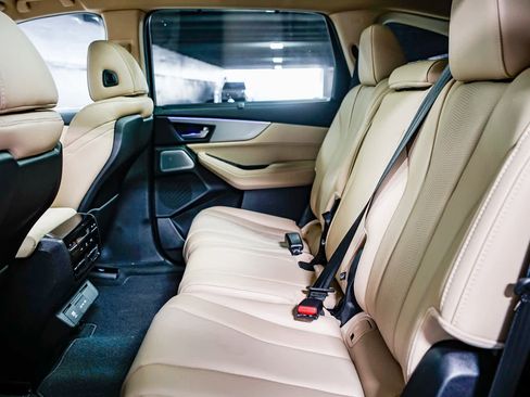 Used 2025 Acura MDX FWD w/ Technology Package image 20