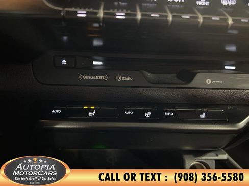 Used 2020 Lexus UX 250h F Sport w/ F Sport Premium Package AWD/4WD image 33
