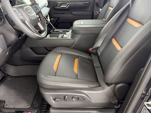 New 2026 GMC Sierra 2500 AT4 w/ AT4 Premium Plus Package image 15