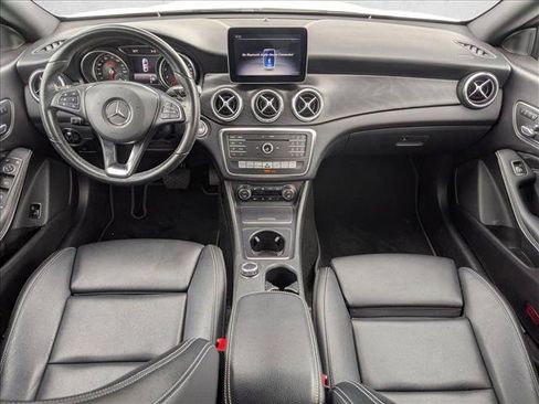 Used 2019 Mercedes-Benz CLA 250 image 18
