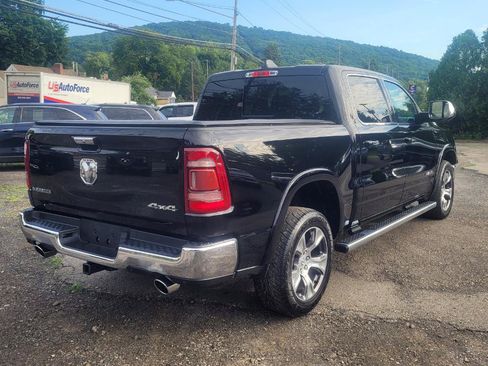 Used 2022 RAM 1500 Laramie AWD/4WD image 7