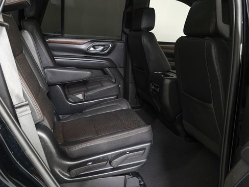 Used 2023 Chevrolet Tahoe High Country w/ Premium Package RWD image 9