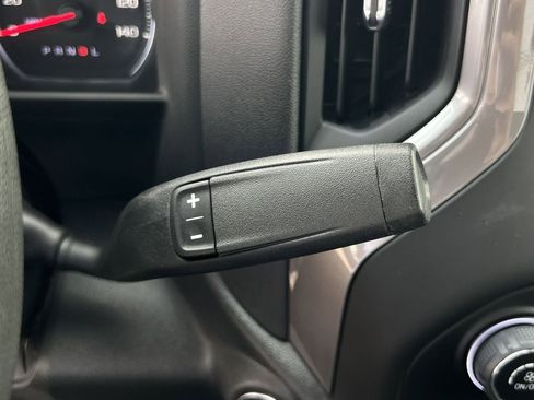 Used 2023 Chevrolet Silverado 1500 Custom RWD image 15