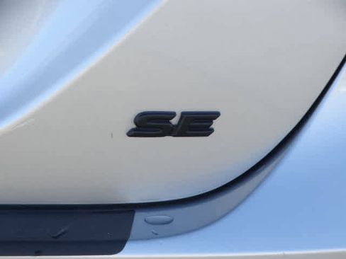 Used 2024 Toyota Camry SE w/ Blackout Package (TMS) image 10