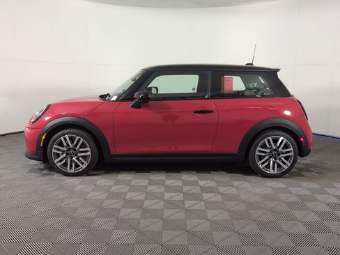 New 2026 MINI Cooper S image 2