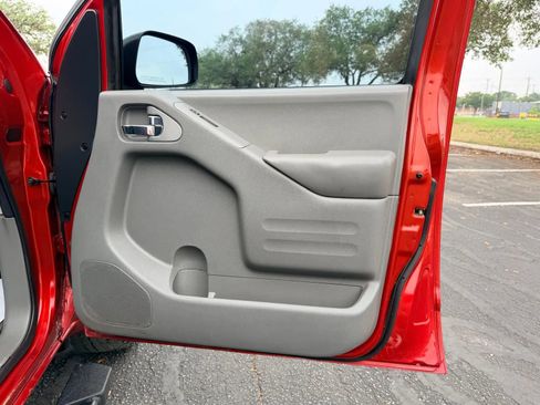 Used 2016 Nissan Frontier Desert Runner RWD image 20