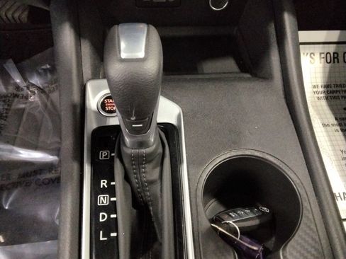 Used 2025 Nissan Altima 2.5 SV image 18