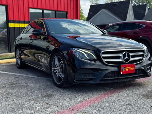 Used 2018 Mercedes-Benz E 300 w/ Premium 1 Package image 3
