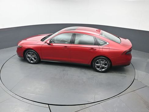 Certified 2023 Honda Accord EX image 43