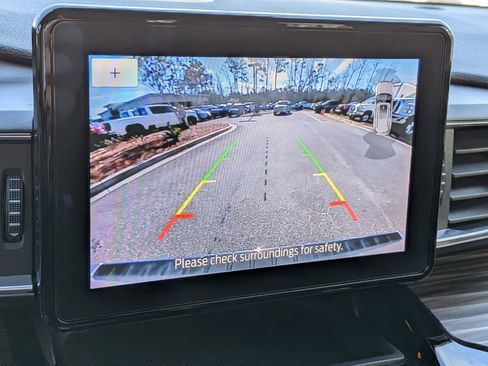 Certified 2023 Ford Explorer Limited image 23