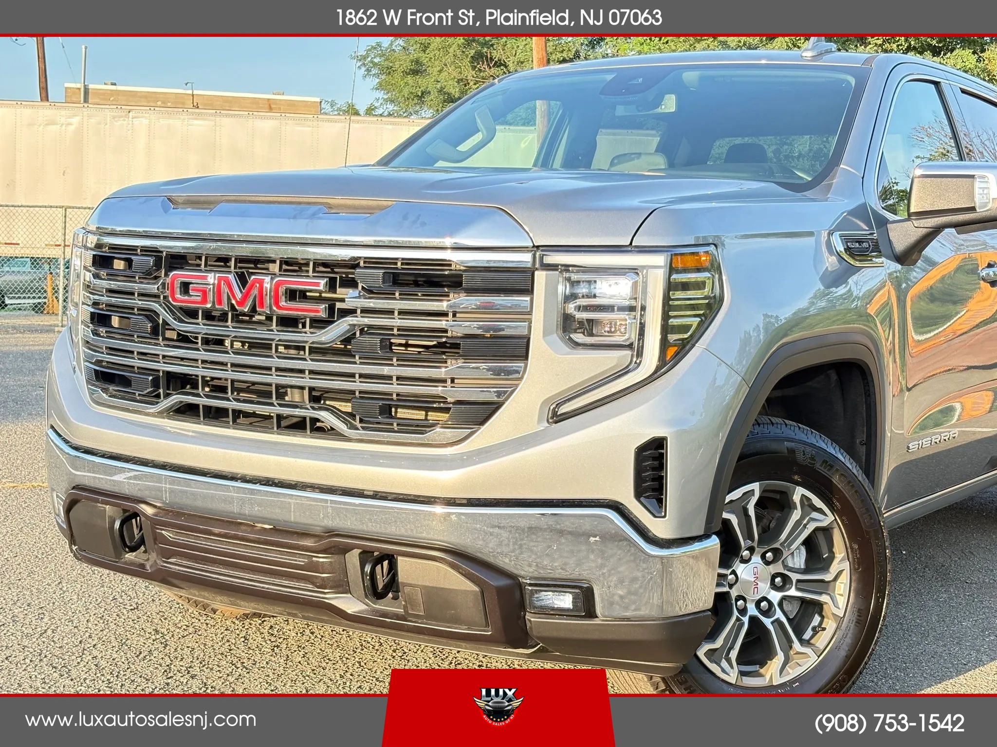 Used 2026 GMC Sierra 1500 SLT AWD/4WD image 19