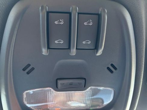 New 2026 Chevrolet Trax RS w/ Sunroof Package image 25