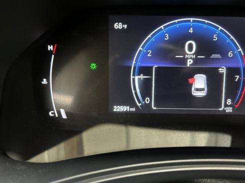 Used 2024 Toyota Grand Highlander AWD image 18